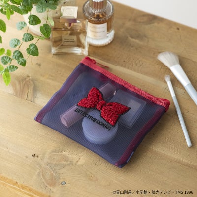 『名探偵コナン』サガラ刺繍メッシュポーチ